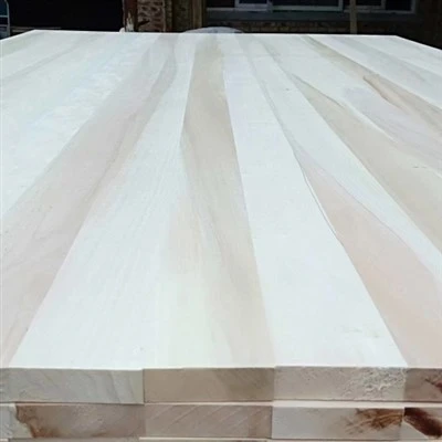 Tavola Di Legno Di Pioppo Sbiancato Per La Decorazione