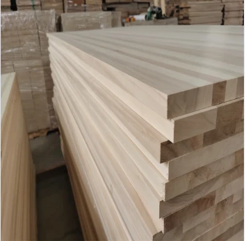 Tavola in legno massello di pioppo